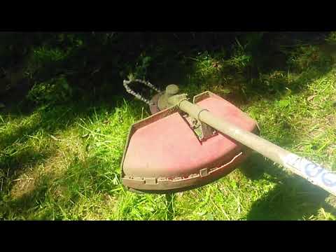 Видео: ОПАСНО! НЕ ПОВТОРЯТЬ! Цепь на триммер - сомнительный эксперимент/лайфхак