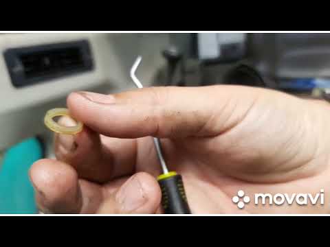 Видео: Замена сальников гидравлического джойстика экскаватора.