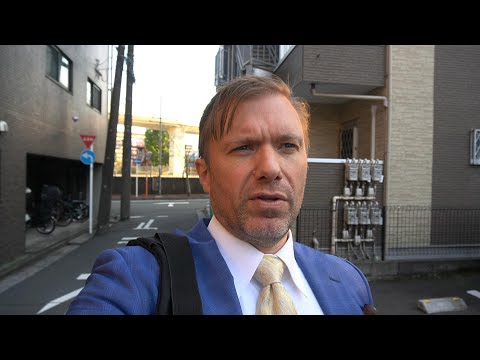 Видео: Загадочная жизнь иностранцев — то, что мы хотели бы рассказать другим.