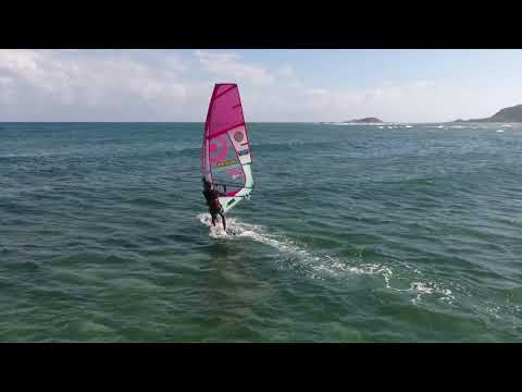 Видео: Настоящая Катапульта на  виндсерфинге. Пытаюсь устоять.