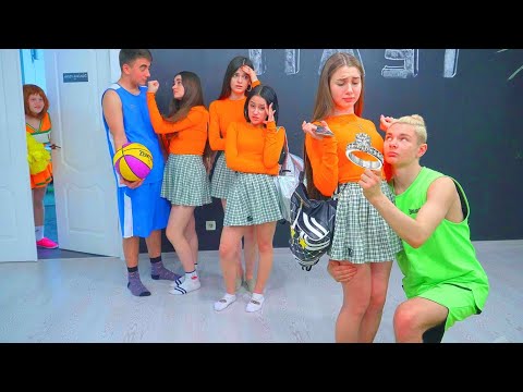 Видео: Кошаркаш ТРАЖИ ОПРОШТЕЊЕ од Дијане! ❤️🥰 Школска љубав | Dijana Схов | Сурова шала у школи