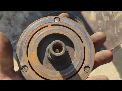 Видео: Обслуживание муфты компрессора кондиционера Chrysler300c , Dodge .