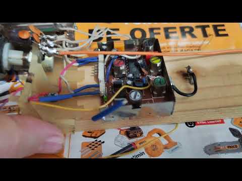 Видео:   Вега 301С на Средних Волнах. MW. Chishinau 10:00.