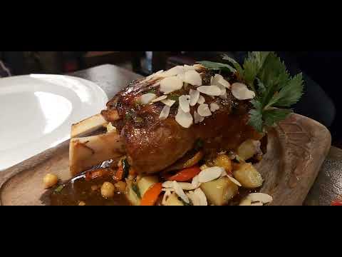 Видео: г. Банско.  Болгарская кухня.