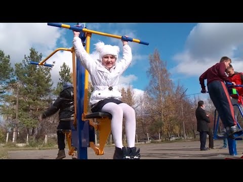 Видео: В школе № 9 Бийска появились многофункциональные тренажёры (Будни, 12.10.17г., Бийское телевидение)
