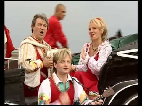 Видео: МИЛАЯ МАРУСЯ