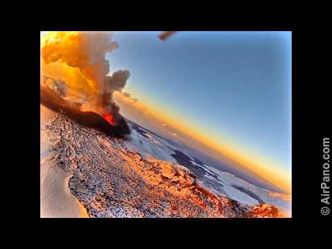 Видео: Извержение вулкана Плоский Толбачик. Камчатка