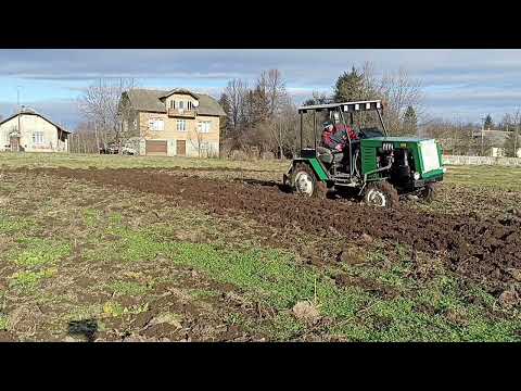 Видео: Саморобний трактор оранка