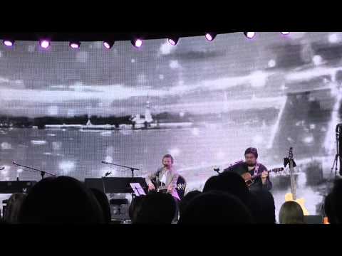 Видео: Сурганова и Оркестр в клубе «Backstage» - Друг для друга. 08.04.16.