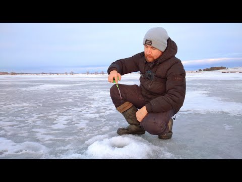 Видео: Отличная лунка . Рыбалка в феврале 2025.
