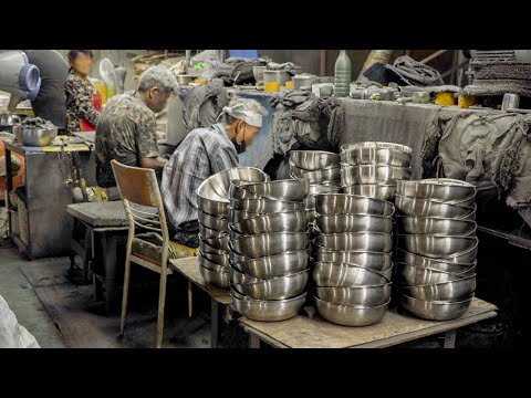 Видео: в Северной Корее . Корейская фабрика посуды