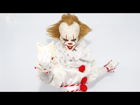 Видео: Фигурка Пеннивайза V2.0/Creep Customs Pennywise Action Figure