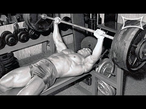Видео: Как установить мировой рекорд по жиму лёжа (с Джошем Брайантом)