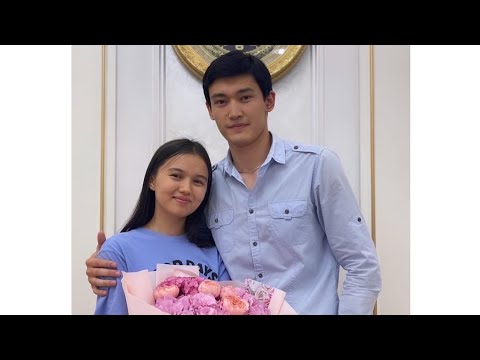 Видео: ✅Сестренка Димаша Раушан отметила День рождения в кругу друзей 🎂🎉💐 #dimashfamilyfan