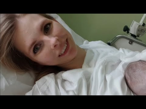 Видео: vlog 5.05 🤰СКОРАЯ ПОМОЩЬ / СКОРЫЕ РОДЫ / РЕАНИМАЦИЯ / РОЖДЕНИЕ МОЕГО ТОРОПЫЖКИ