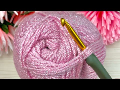 Видео: Удивительно! ЛЕГКАЯ вязка крючком для начинающих! Очаровательный узор крючком для пледа