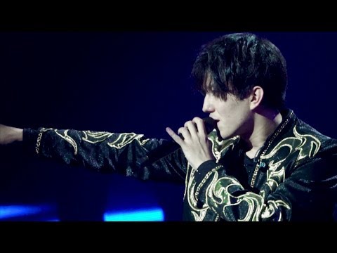 Видео: [Fancam] Mademoiselle Hyde - 迪玛希Dimash Димаш ,10/12/2019 Arnau Tour@New York City