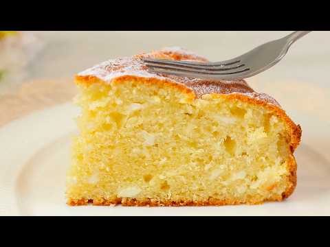 Видео: ВАС ОБМАНЫВАЮТ! Шарлотка КАК ПУХ с Яблоками! Тесто с СЕКРЕТОМ!