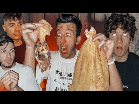 Видео: ЯДОСАХМЕ ОБЛАДАНА КУКЛА БУЛКА !!!