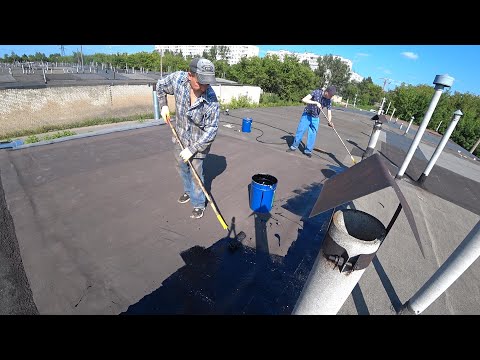 Видео: Ремонт кровли гаража жидким гидроизолом, заменили электропроводку