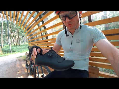 Видео: Как выбрать велоботинки