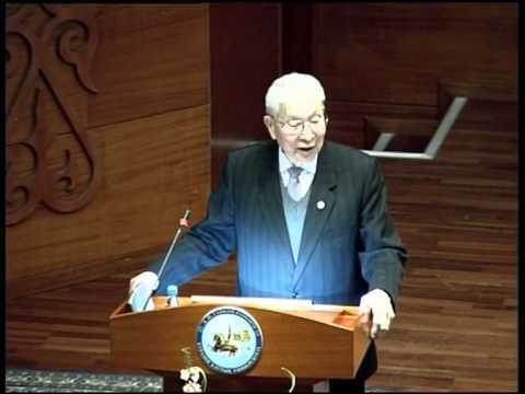 Видео: Открытие именной аудитории Салыка Зиманова и его лекция