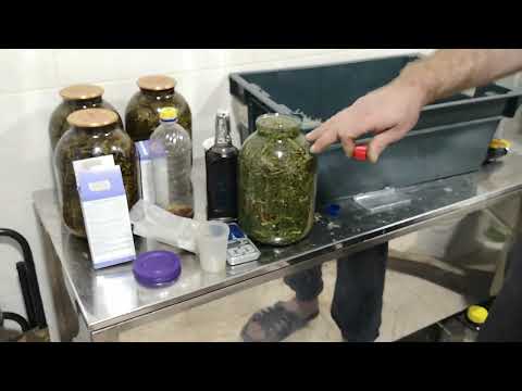 Видео: Настойка для профилактики. Может дорого, зато практично.