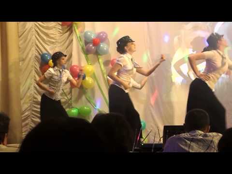 Видео: танец со шляпами