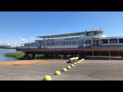 Видео: Нюансы при поклейке кильгарда на клей