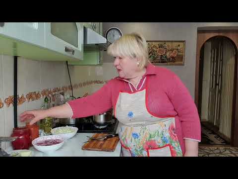 Видео: Постный обед. Готовлю вкусный салатик и красный борщ