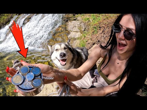 Видео: ВАУ! НАШЛИ КЛАД В ВОДОПАДЕ / Впервые Собака и поисковый магнит ищут деньги в воде