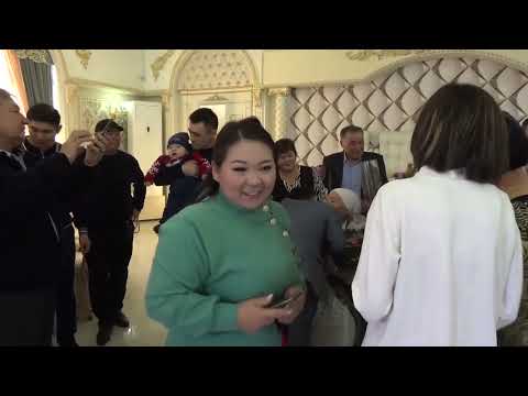 Видео: Абылайхан Оспанов апасы 80- жас