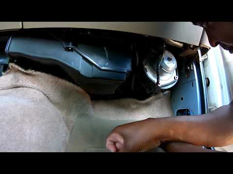 Видео: Замена электродвигателя вентилятора OBS 92-99/очистка сердечника испарителя