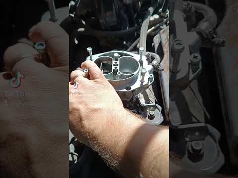 Видео: Перший пуск і налаштування карбюратору Солекс на Тойоту з об'ємом 1.3,відео для власника.