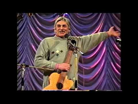 Видео: Альфред Тальковский. Выстуление на концерте "Барды 60-х". Самара 22.02.1997