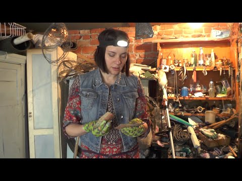 Видео: ДЕДОВСКАЯ ЗАНАЧКА!!! и другие неожиданные находки в сарае, в который не заглядывали много лет!