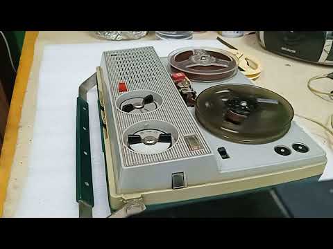Видео: Магнитофон Мрия Серо зелёная