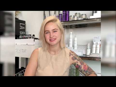 Видео: Отзывы стилистов о профессиональной косметике для волос La biosthetique