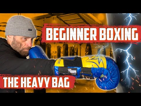 Видео: Основы бокса для начинающих: как бить по мешку, как профессионал
