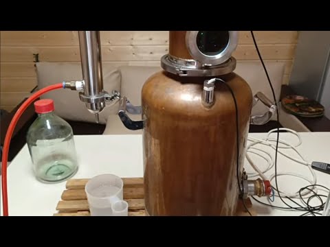 Видео: Пшеничный самогон по белой схеме!!! Как сделать....