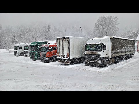 Видео: Снежный плен 2. Пробираюсь по Уралу. Аша Сим. 07.01.2022