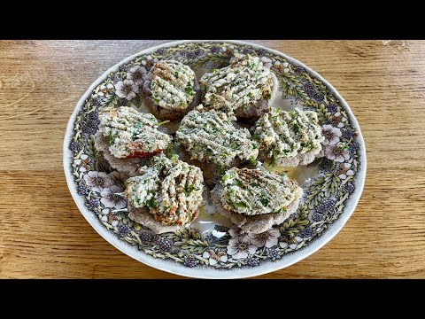 Видео: Сыроедческий паштет из подсолнечных семечек на сладких хлебцах  - идеальная гурманская закуска!