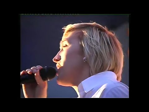 Видео: Пётр Елфимов [Petr Elfimov] - Романс (Полоцк 2007)