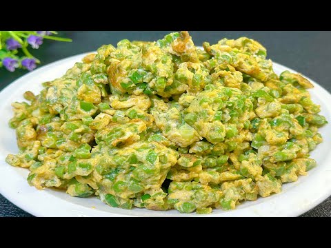 Видео: Жарить и бланшировать яичницу-болтунью с фасолью - большая ошибка. Я научу вас правильному способу.