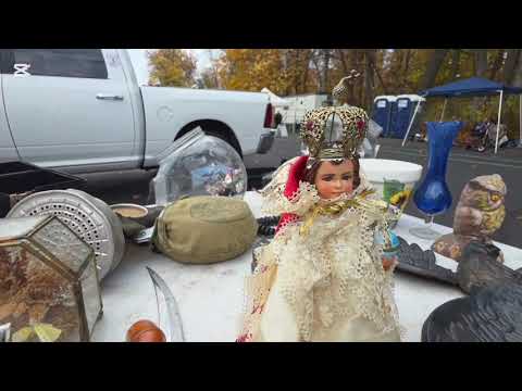 Видео: Philadelphia. Хуучин юмсын зах дээр. Бид хоёр цоо шинэ Samsonite цүнх 10 доллараар авлаа. 