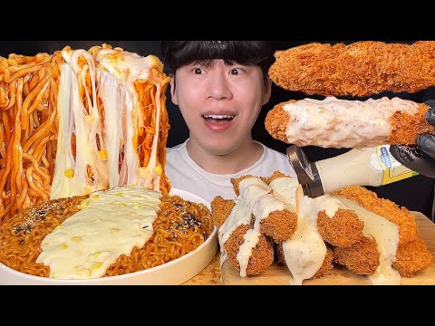Видео: SUB)Корейский кукурузный сыр булдак рамен и жареные креветки с лимонно-сливочным соусом мукбанг асмр