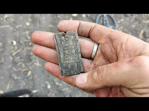 Видео: РАСПАХАЛИ СТАРУЮ ДЕРЕВНЮ, СЮДА ЕДУТ КОПАТЬ СО ВСЕХ РЕГИОНОВ!