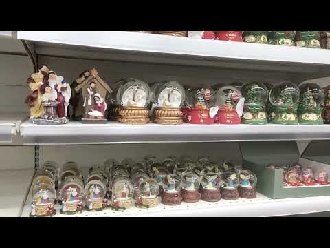 Видео: Готовимся к зиме, убираем во дворе# В Ашане Новогоднее настроение 