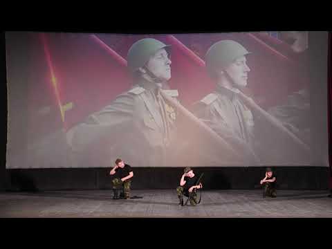 Видео: Детская школа искусств (постановка Надежды Ловкачевой) "Пацаны в строю стоят"