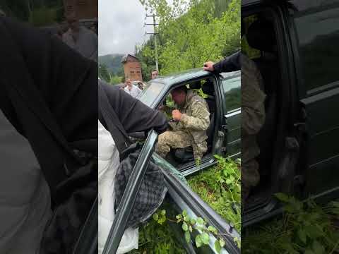 Видео: У Ворохті побили працівника ТЦК